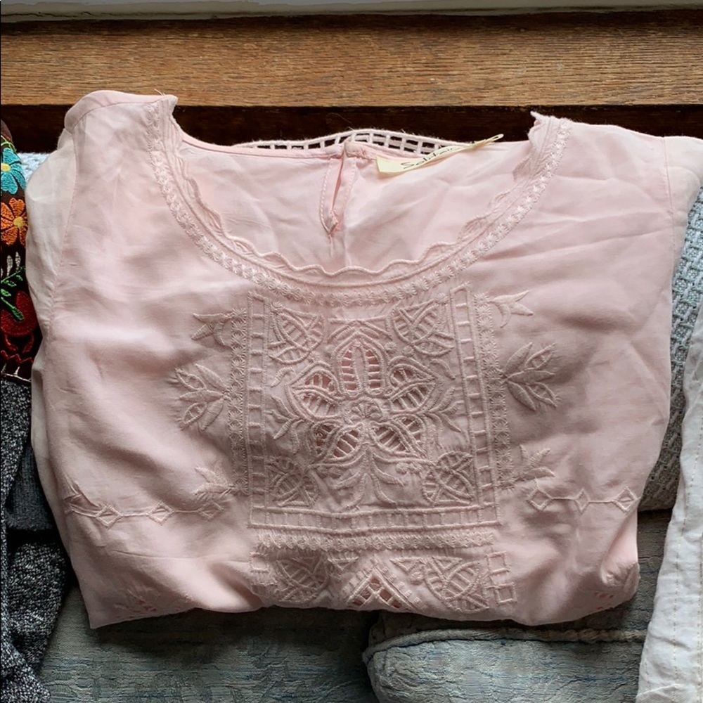 Boho Embroidered Top - Picture 2 of 2